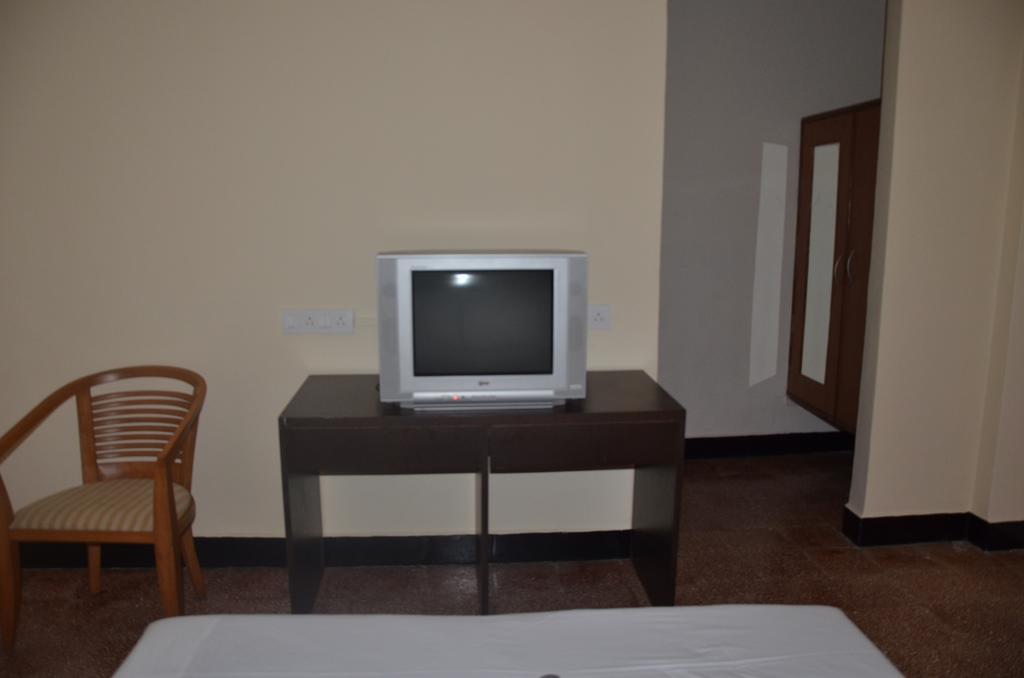 Hotel Ferreira Resort Lonavala Quarto foto